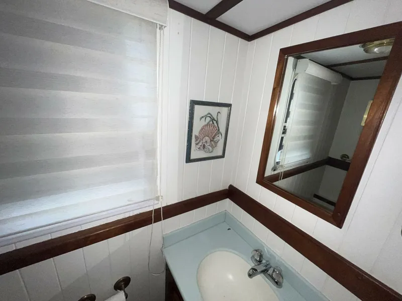 Slide: The Image of Great Harbour GH47 2001 - 5400117