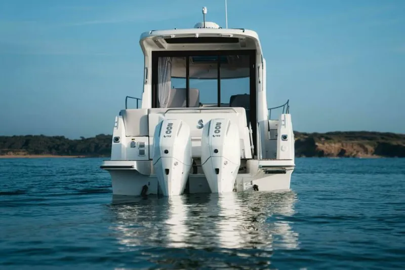 Slide: The Image of 2025 BENETEAU Antares 9 - 5366182