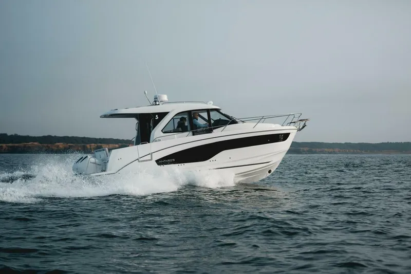 Slide: The Image of 2025 BENETEAU Antares 9 - 5366149