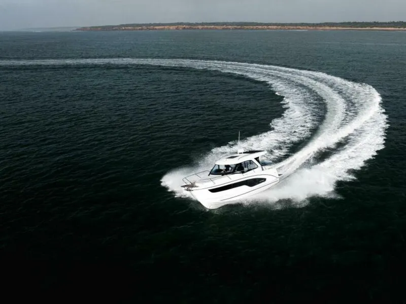 Slide: The Image of 2025 BENETEAU Antares 9 - 5366192