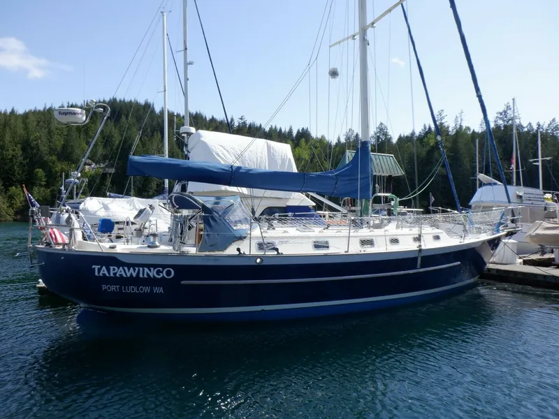 Slide: The Image of Pacific Seacraft 40 1998 - 5366513