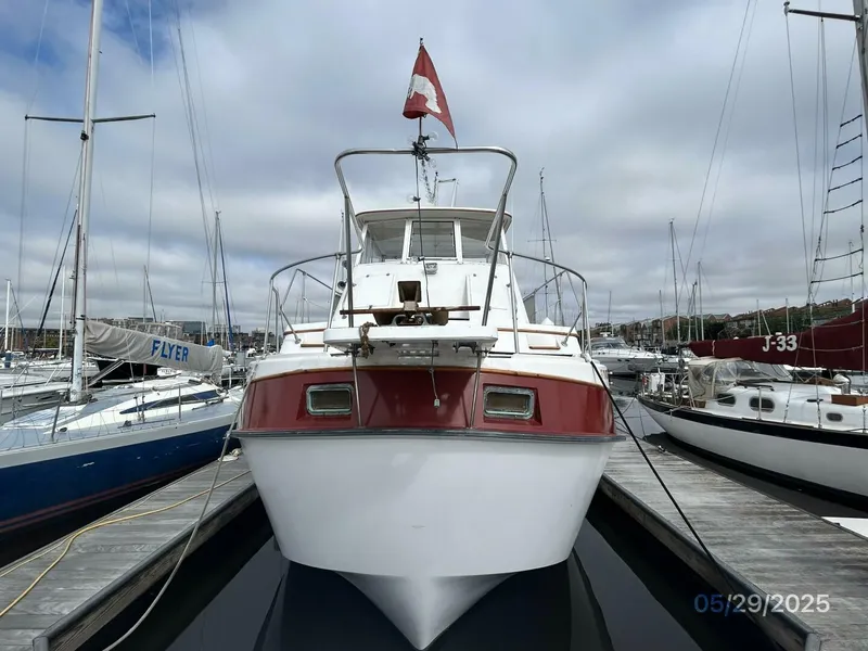 Slide: The Image of 36' Kadey-Krogen forward profile - 5366944