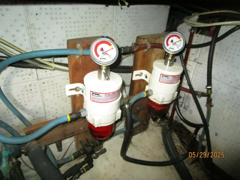 Slide: The Image of 36' Kadey-Krogen Racor fuel filters - 5366956