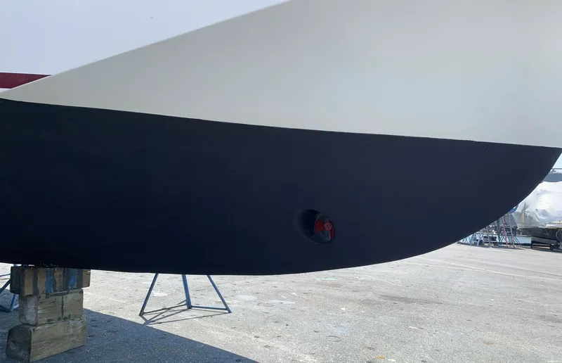 Slide: The Image of 36' Kadey-Krogen bowthruster1 - 6063427