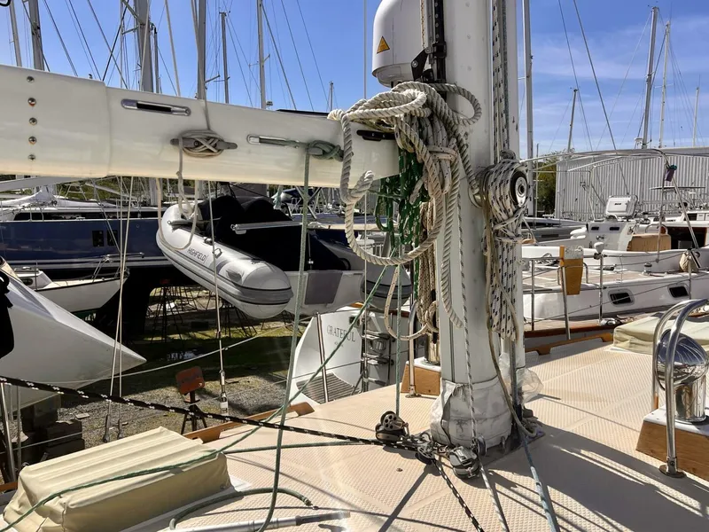 Slide: The Image of Shannon 43 Cutter 2001 - 5367185