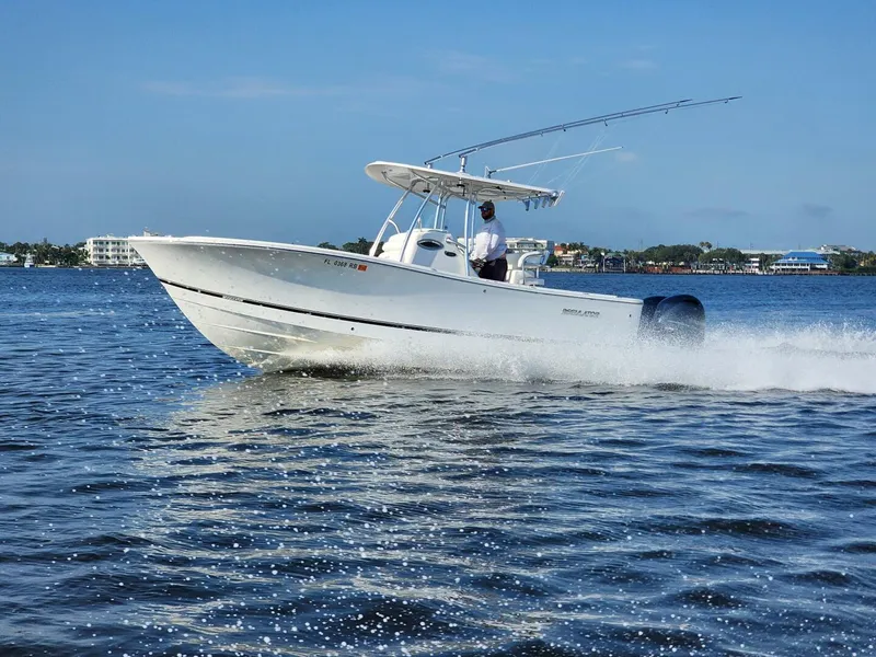 Slide: The Image of Regulator Marine Center Console 2015 - 5367918