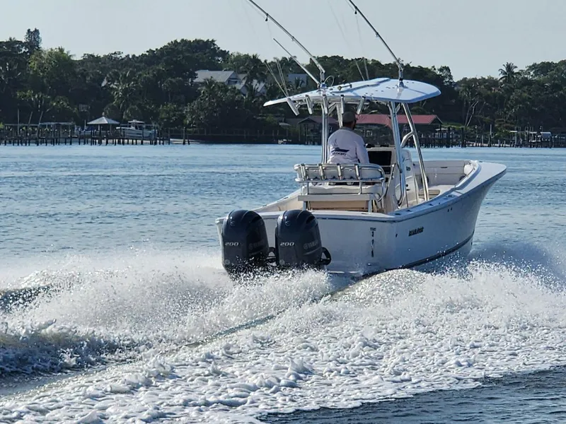 Slide: The Image of Regulator Marine Center Console 2015 - 5367921