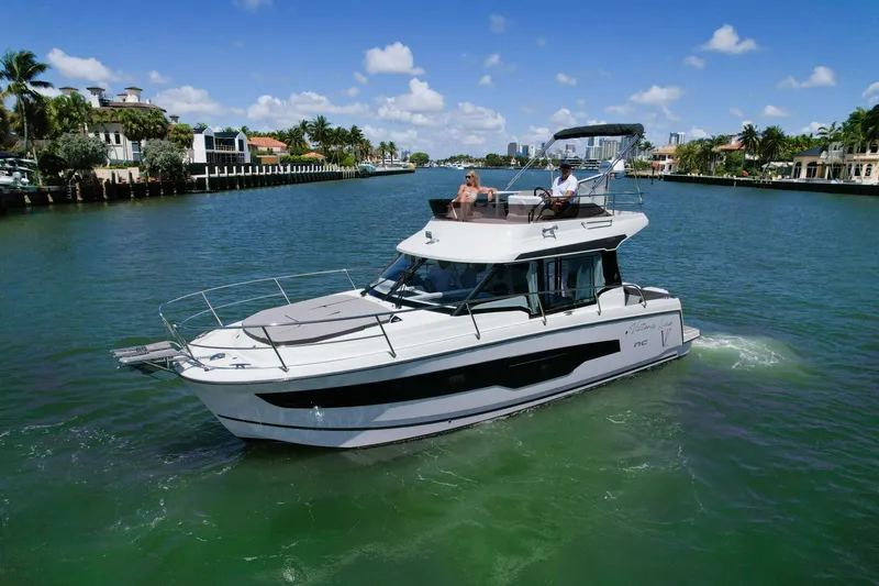 Slide: The Image of Jeanneau NC1095 Fly 2024 - 5434651