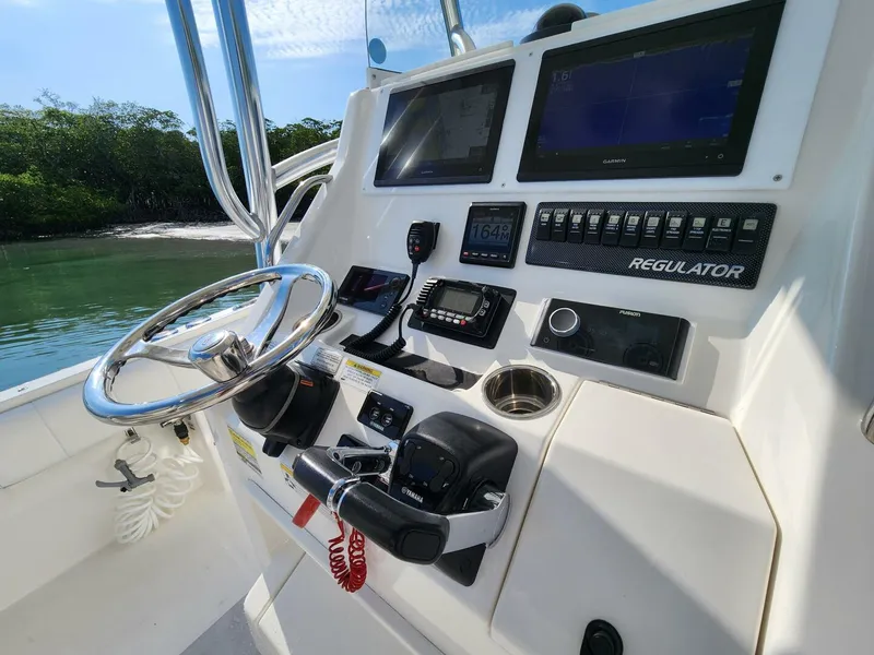 Slide: The Image of Regulator Marine Center Console 2014 - 5368211