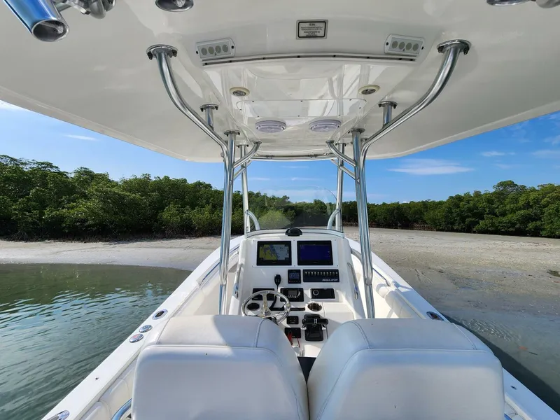 Slide: The Image of Regulator Marine Center Console 2014 - 5368212