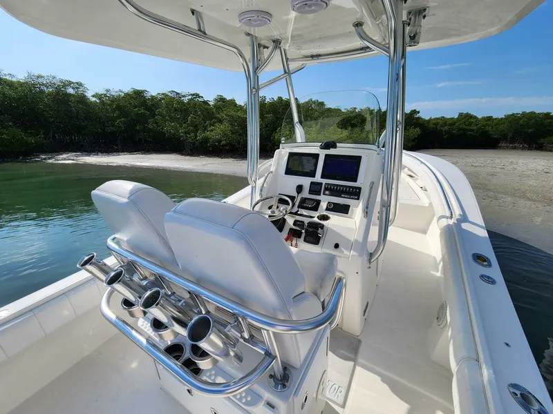 Slide: The Image of Regulator Marine Center Console 2014 - 5368209