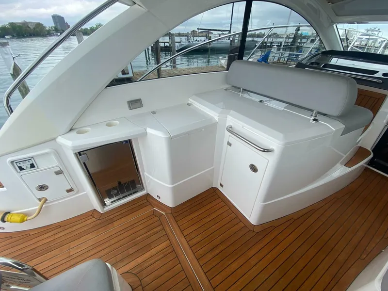 Slide: The Image of Sunseeker 40 Portofino 2013 - 5368260