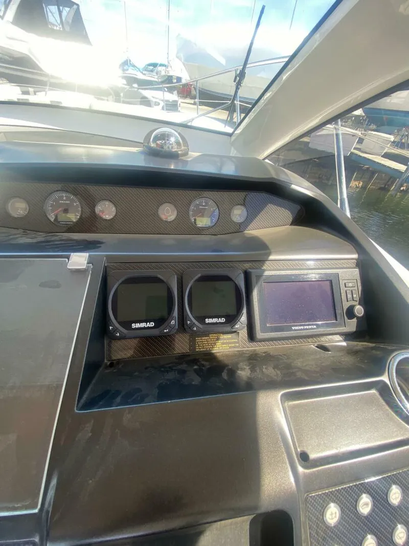 Slide: The Image of Sunseeker 40 Portofino 2013 - 5368268
