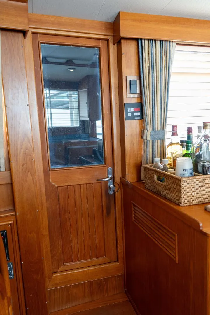 Slide: The Image of Grand Banks 42 Classic 2001 - 5872024