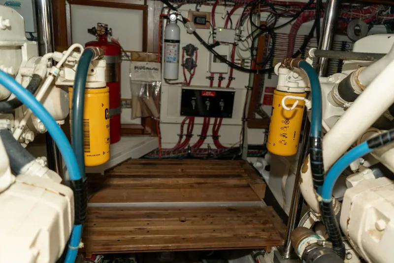 Slide: The Image of Grand Banks 42 Classic 2001 - 5872081