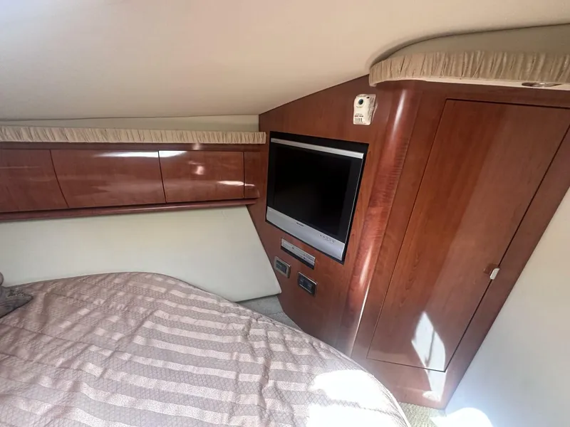 Slide: The Image of Sea Ray Sundancer 44DA 2007 - 5369251