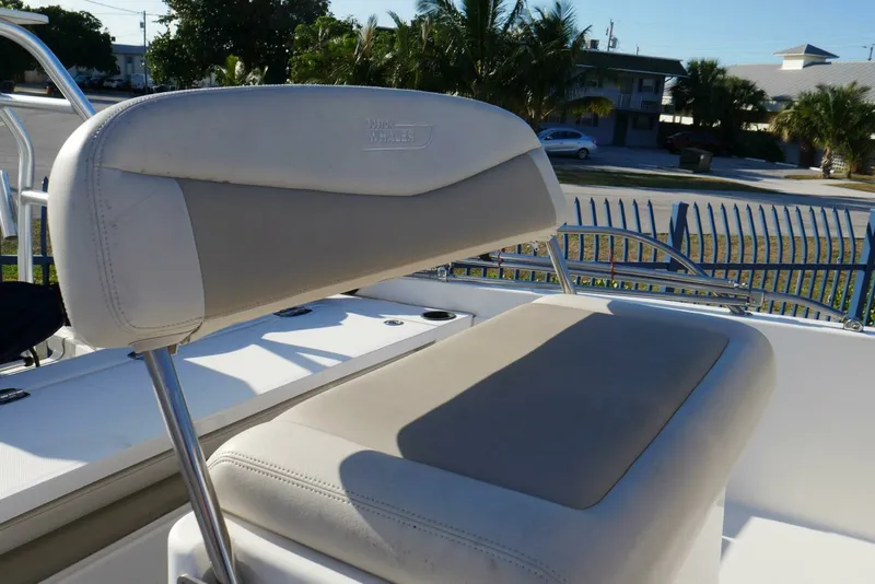 Slide: The Image of Boston Whaler 31 - CHUCK - Helm Seating 2020 Boston Whaler 21' 210 Dauntless - CHUCK2020 Boston Whaler 21' 210 Dauntless - CHUCK - 7759492