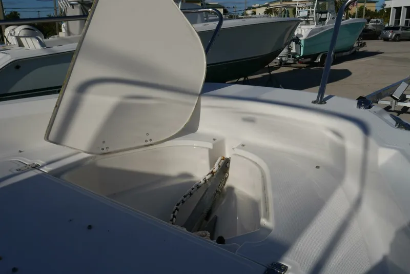 Slide: The Image of Boston Whaler 31 - CHUCK - Bow Storage 2020 Boston Whaler 21' 210 Dauntless - CHUCK - 7759497