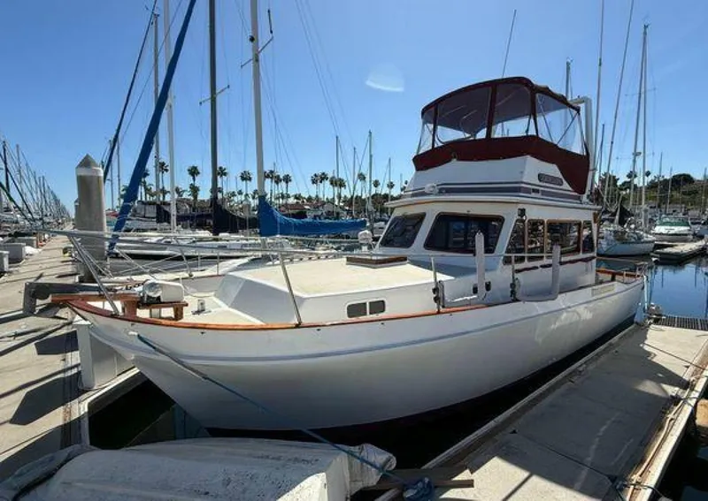 Slide: The Image of Californian 34 1983 - 5370285