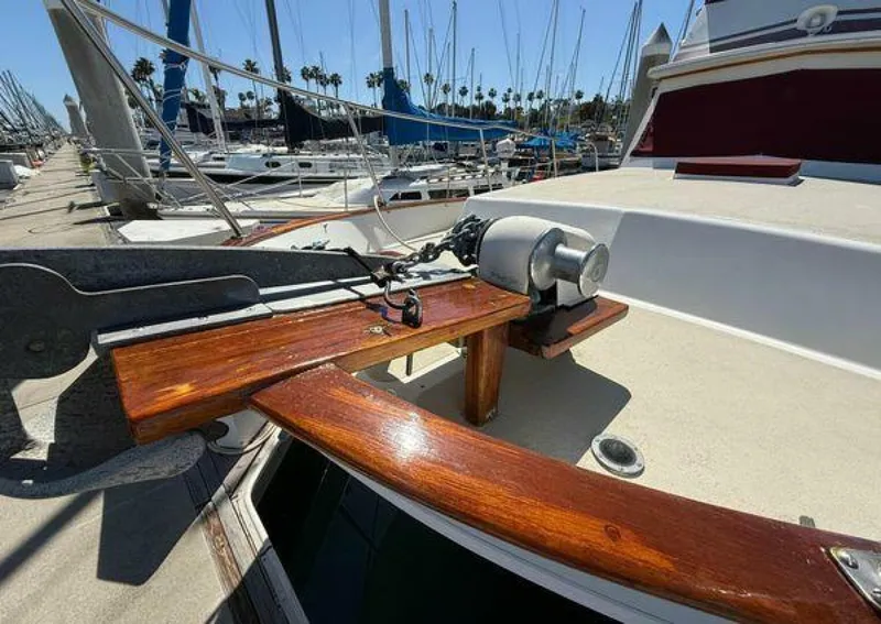 Slide: The Image of Californian 34 1983 - 5370294