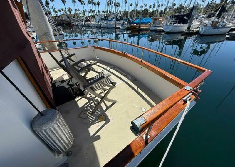 Slide: The Image of Californian 34 1983 - 5370297