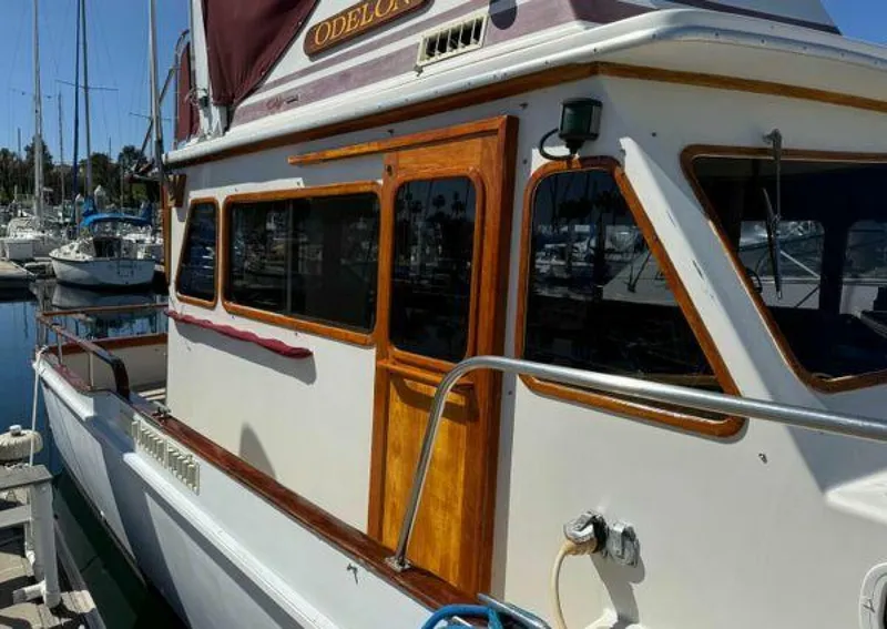 Slide: The Image of Californian 34 1983 - 5370300