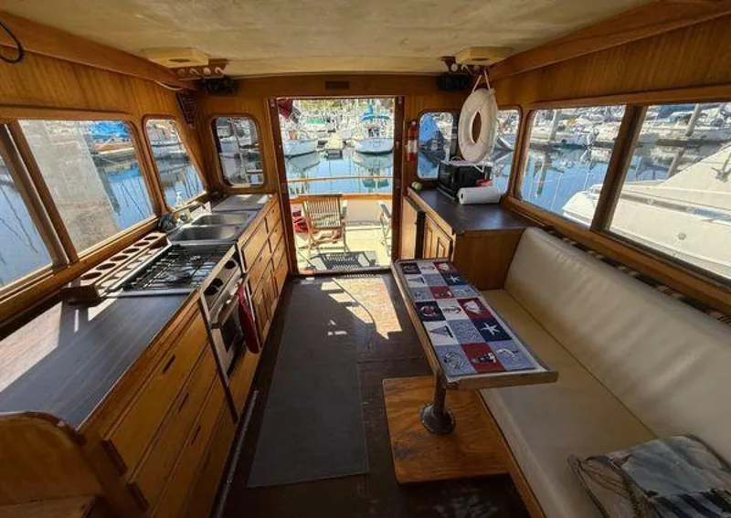 Slide: The Image of Californian 34 1983 - 5370313