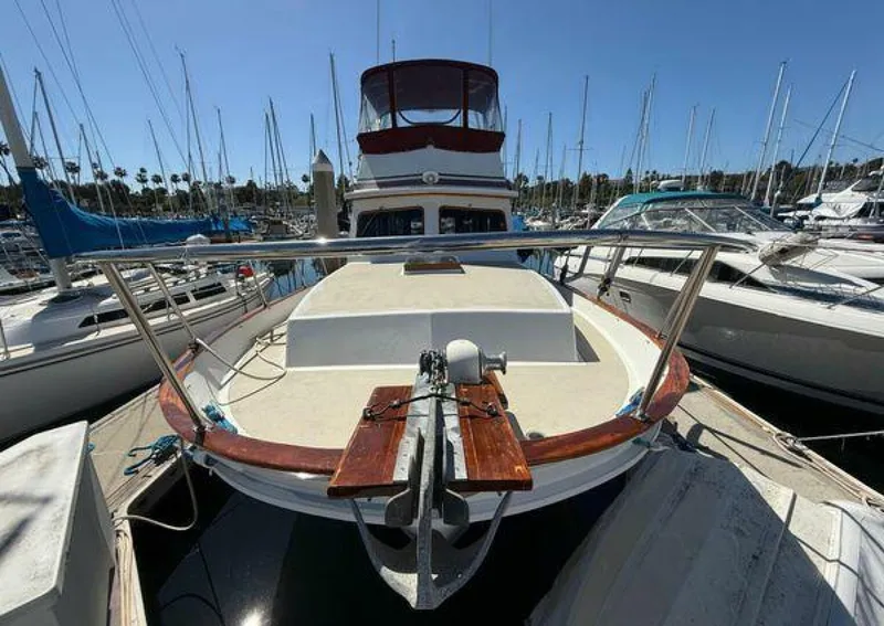 Slide: The Image of Californian 34 1983 - 5370287