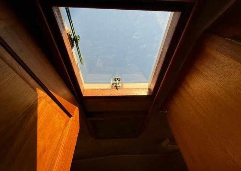 Slide: The Image of Californian 34 1983 - 5370335