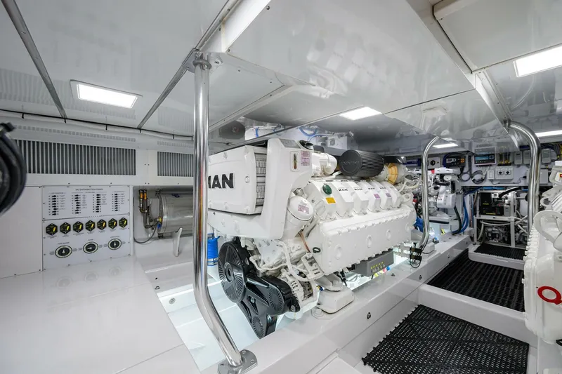 Slide: The Image of 2004 Rybovich 62 Base Camp - Engine Room 2004 Rybovich 62 Base Camp - 5370448