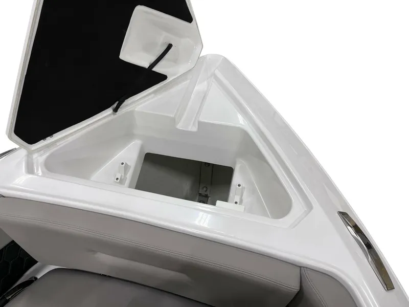 Slide: The Image of Four Winns H6C 2026 - 5370569