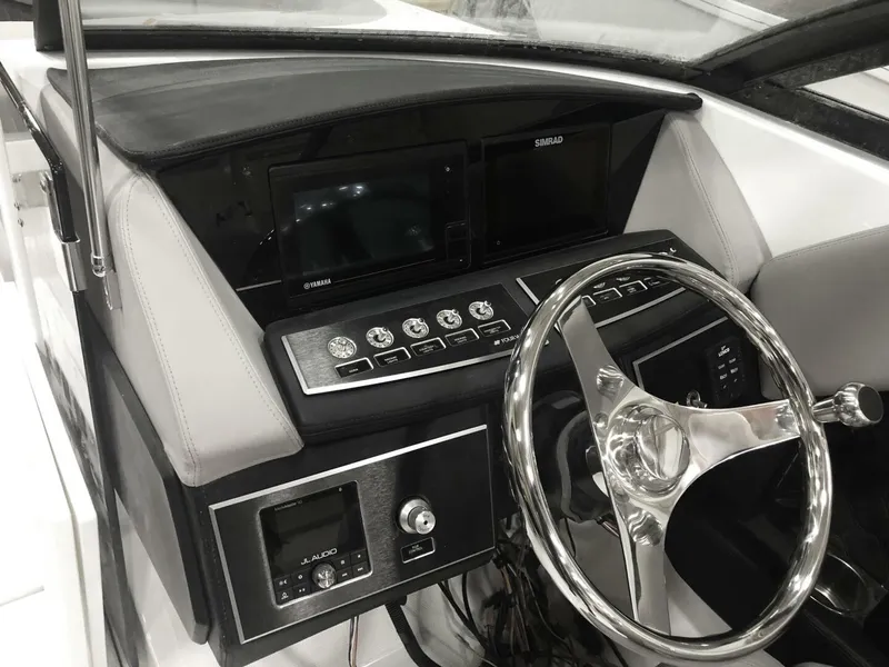 Slide: The Image of Four Winns H6C 2026 - 5370575