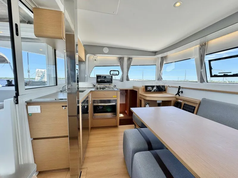 Slide: The Image of Excess 12 2023 - 5371905