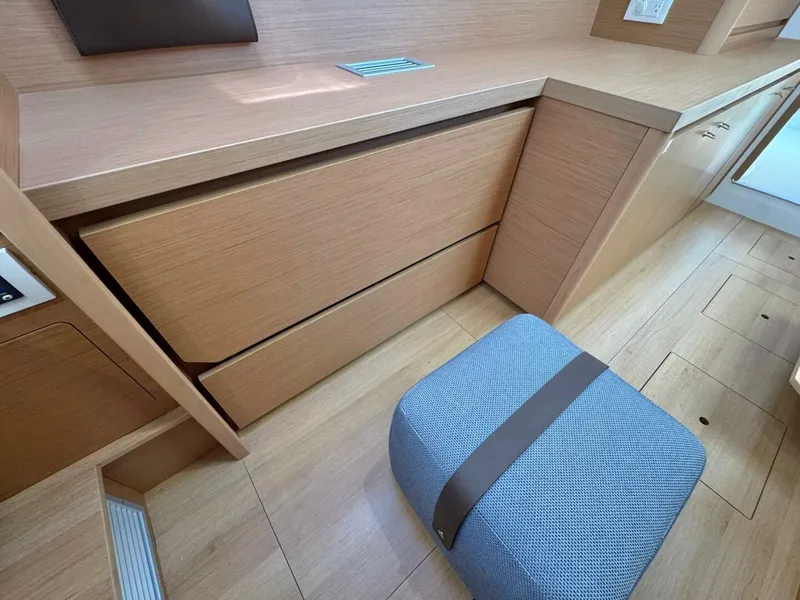 Slide: The Image of Excess 12 2023 - 5371825