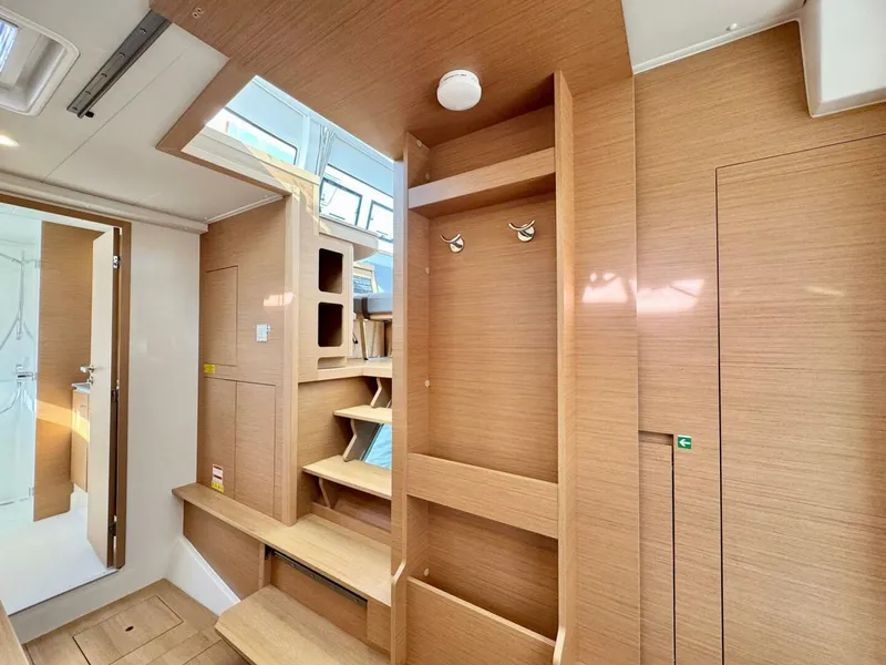 Slide: The Image of Excess 12 2023 - 5371816