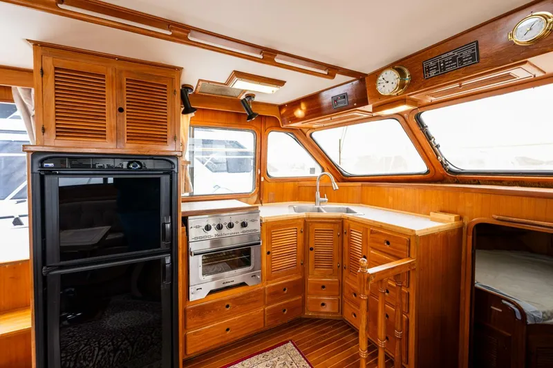 Slide: The Image of Kha Shing 37 1986 - 5394986