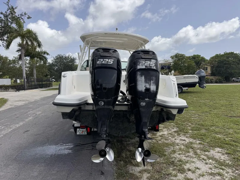 Slide: The Image of Boston Whaler 27 2014 - 5373614