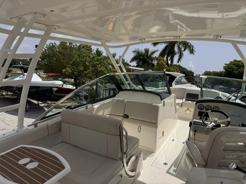 Slide: The Image of Boston Whaler 27 2014 - 5373620