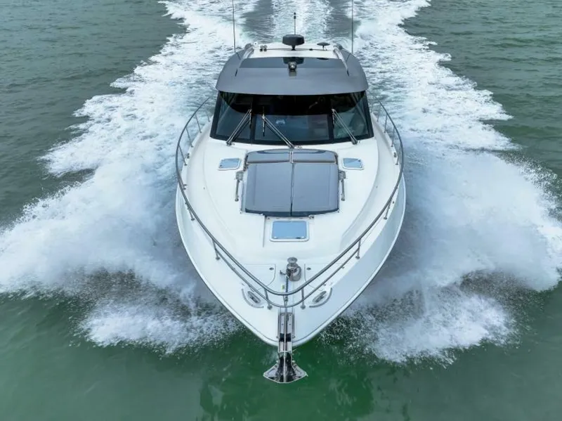 Slide: The Image of Riviera 5400 Sport Yacht Platinum Edition 2021 - 5373944