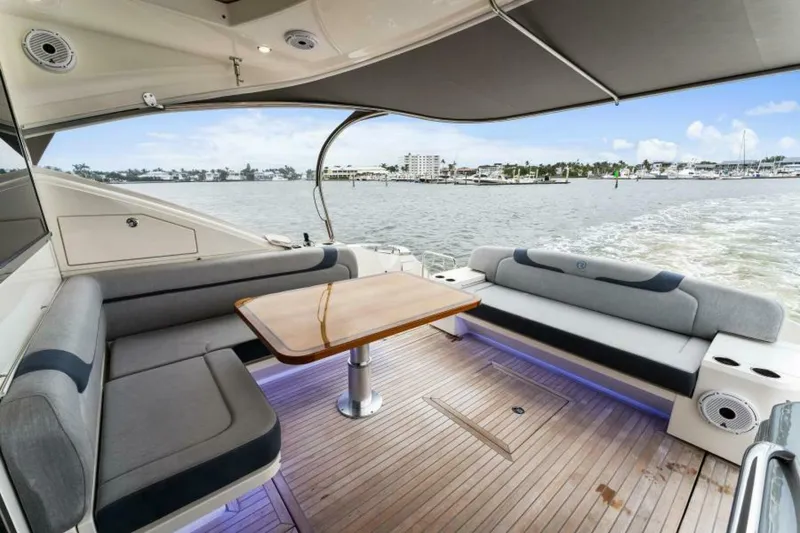 Slide: The Image of Riviera 5400 Sport Yacht Platinum Edition 2021 - 5373951