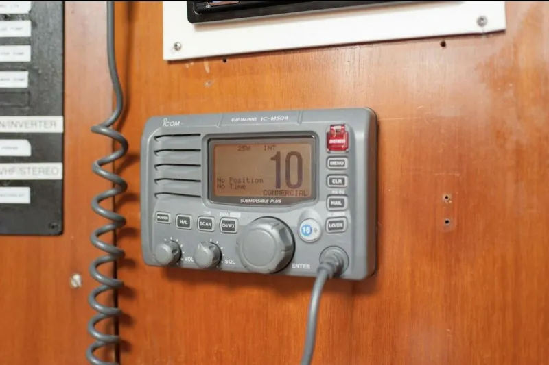 Slide: The Image of Beneteau 393 2002 - 5404616