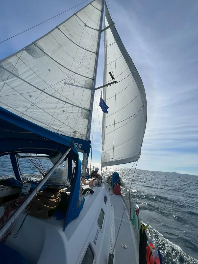 Slide: The Image of Beneteau 393 2002 - 5404586