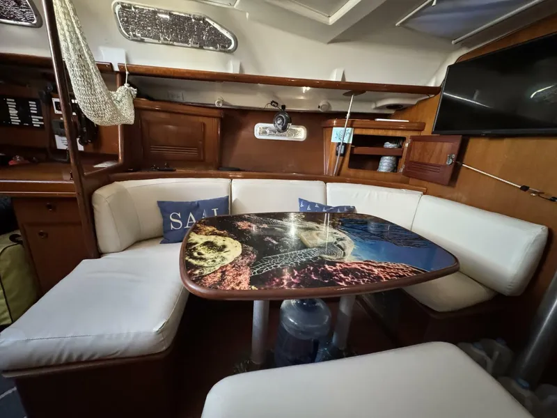 Slide: The Image of Beneteau 393 2002 - 5424683