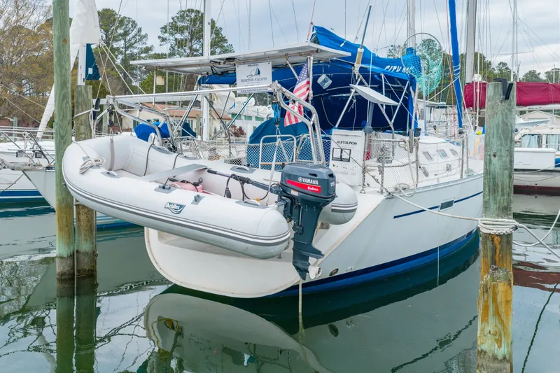 Slide: The Image of Beneteau 393 2002 - 6011784