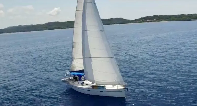 Slide: The Image of Beneteau 393 2002 - 5404591