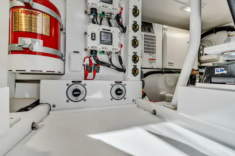 Slide: The Image of Henriques 42 Convertible 2023 - 5726832