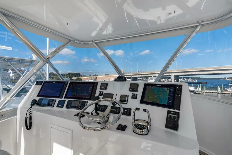 Slide: The Image of Henriques 42 Convertible 2023 - 5726870