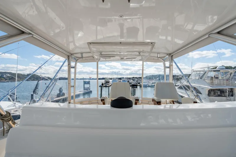 Slide: The Image of Henriques 42 Convertible 2023 - 5726898