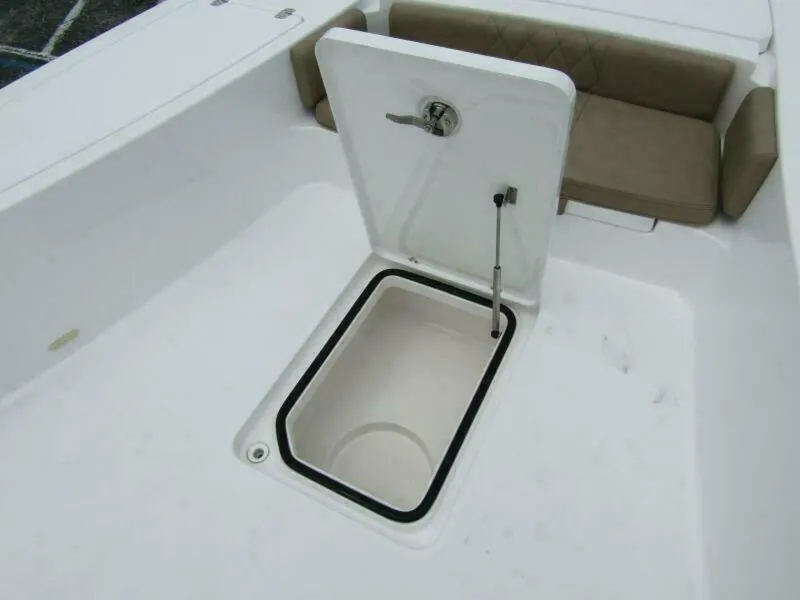 Slide: The Image of Blazer Bay 2550 GTS 2025 - 5375466