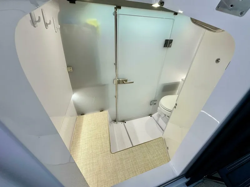 Slide: The Image of Axopar 37 Cabin 2023 - 5375914